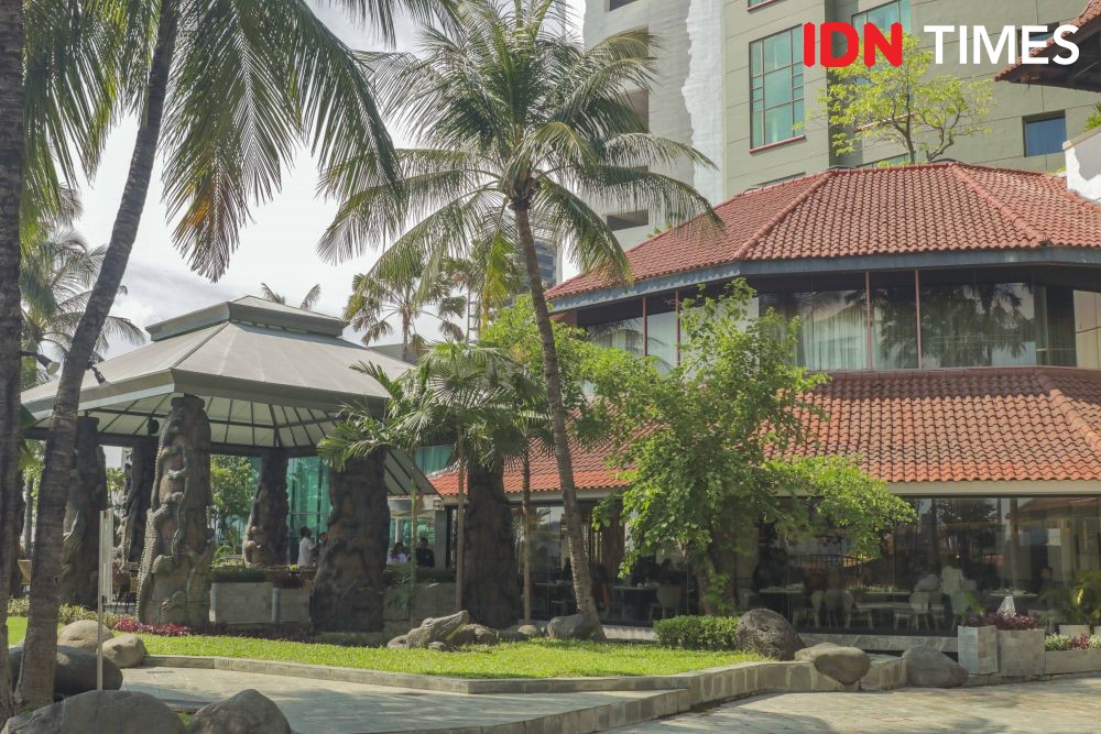 18 Potret Kece Kafe Bromo by Sheraton Surabaya, Fancy & Instagramable