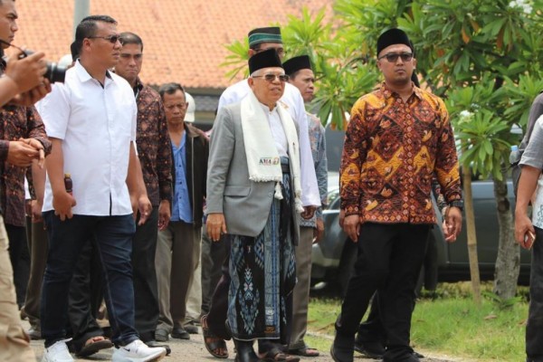 Doa Neno Warisman, Ma'ruf: Masak Saya dan Pak Jokowi Dianggap Kafir