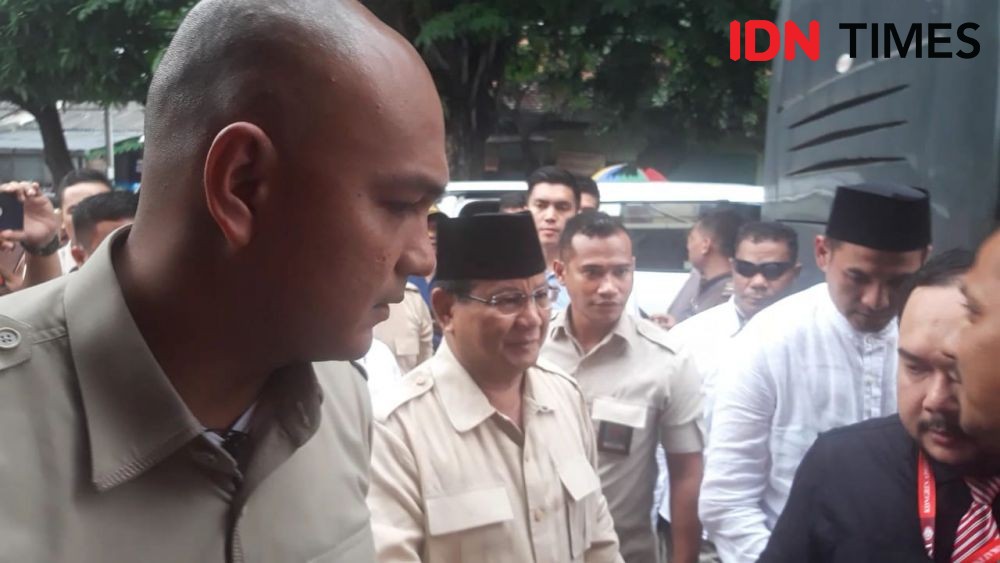 Kunjungi Ahmad Dhani di Rutan, Prabowo : Ini Abuse Of Power