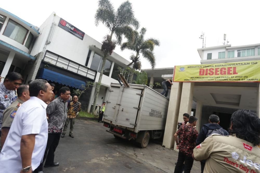 Hotel Bintang 4 di Bandung Disegel Pemerintah karena Langgar Izin