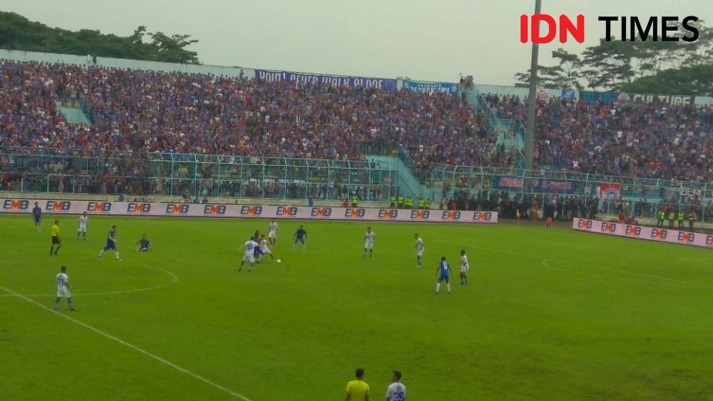 Unggul Agregat Gol Tandang, Persib Bandung Singkirkan Arema FC