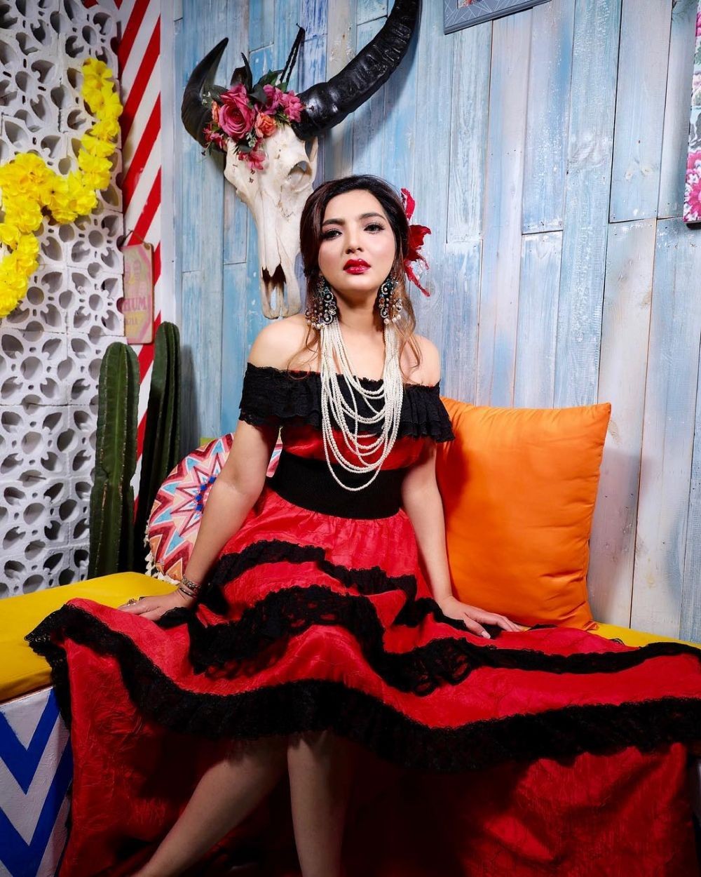 10 Pemotretan Terbaru Ashanty yang Cetar Abis Bak Gadis Meksiko