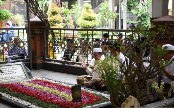 Daftar Tempat Ziarah di Banten, Biasa Dikunjungi Jelang Ramadan