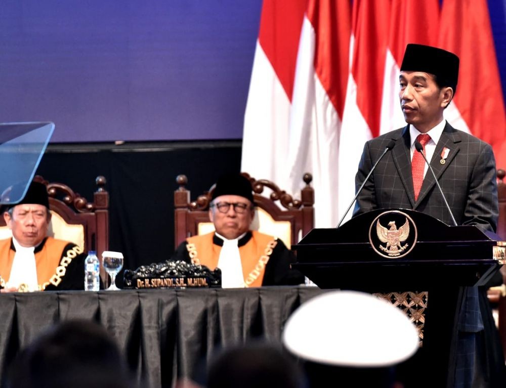 Jokowi Yakin Mahkamah Agung Bisa Berantas Mafia Peradilan