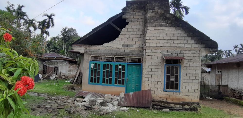 Solok Diguncang Gempa, 48 Orang Luka dan 343 Rumah Rusak
