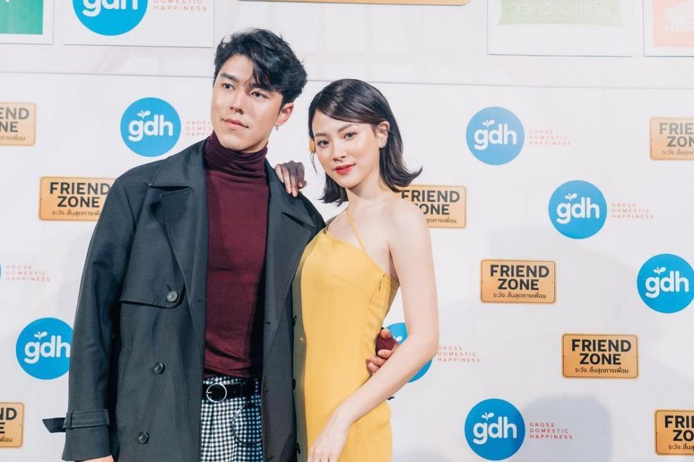 Terjebak Friendzone 10 Potret Mesra Artis Thailand Baifern Naphat