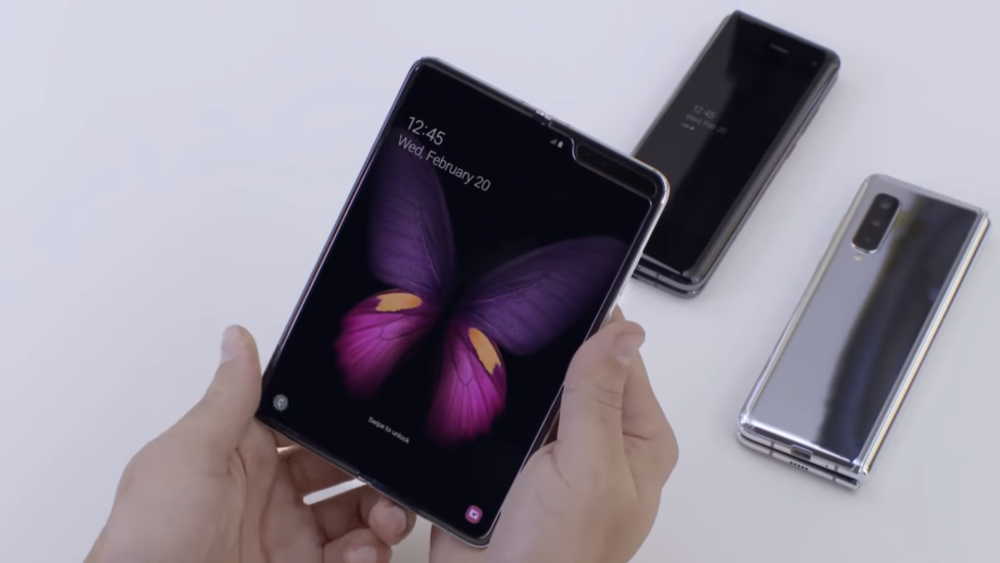 7 Hal yang Diketahui Sejauh Ini Soal Ponsel Lipat Samsung Galaxy Fold!