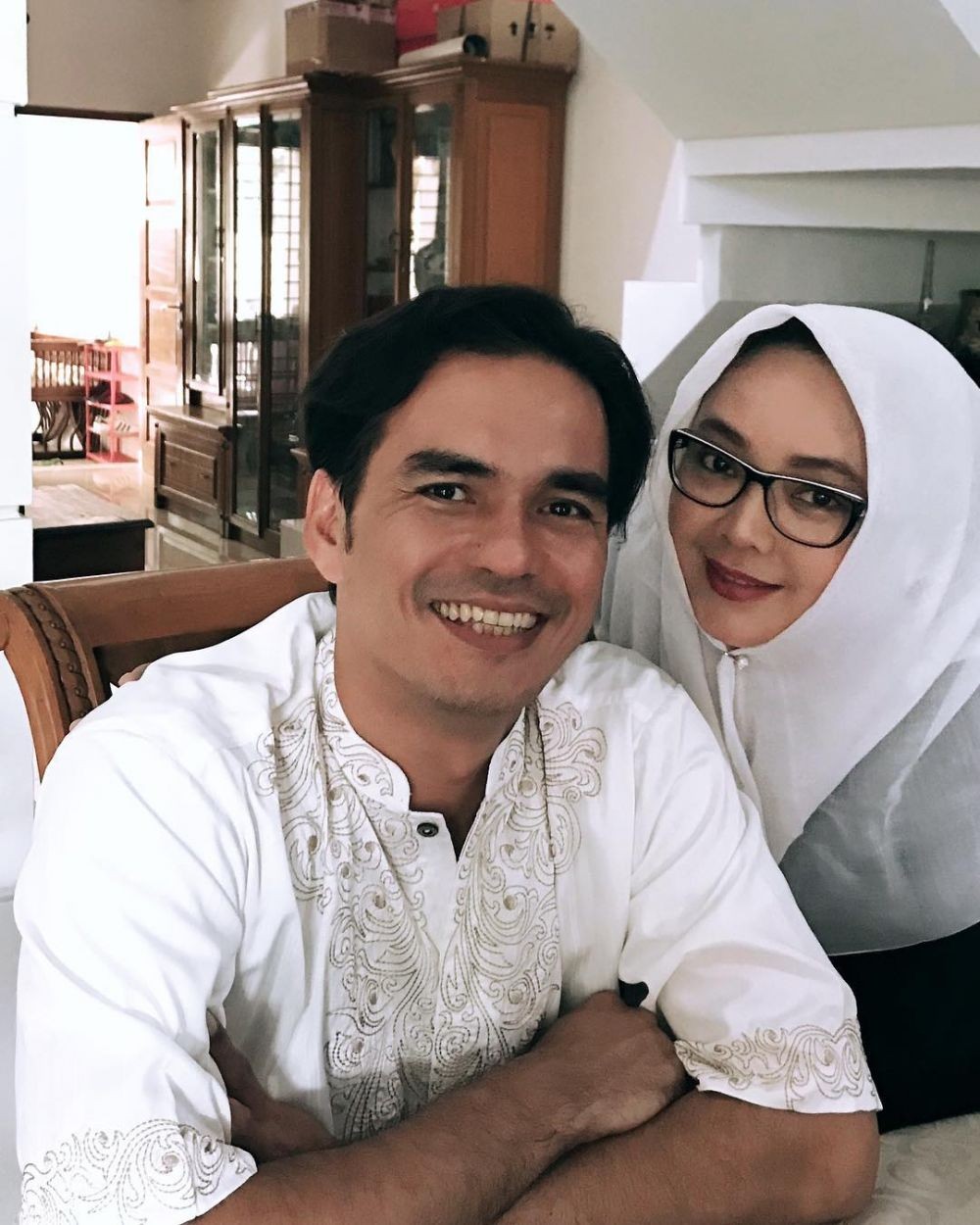 Aksi Teddy Syah di Sinetron Cuman Peran, Aslinya Suami yang Baik Lho