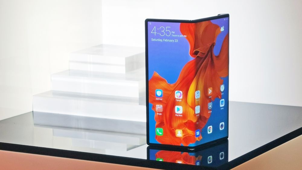 7 Hal yang Diketahui Sejauh Ini Soal Ponsel Lipat Samsung Galaxy Fold!