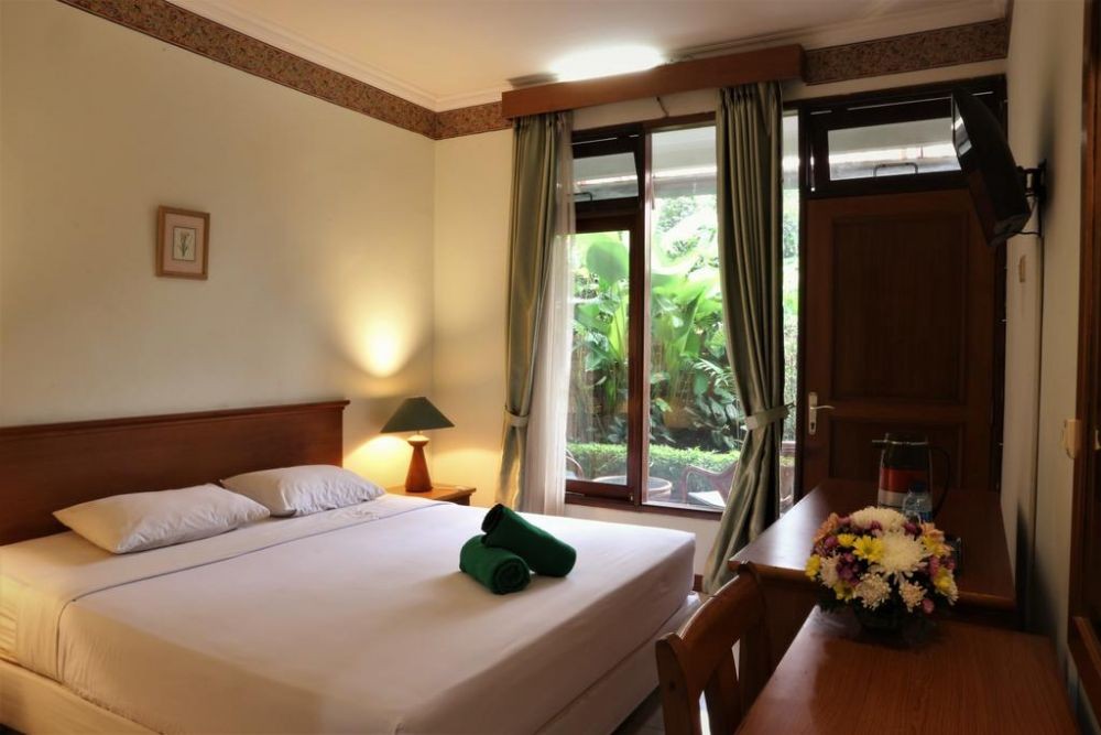 10 Hotel Murah di Bogor, Nyaman Banget untuk Staycation!