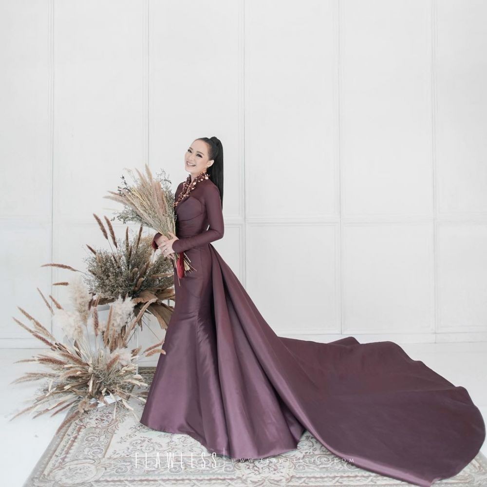 Intip Inspirasi Prewedding Yuanita Christiani yang Menikah Hari Ini