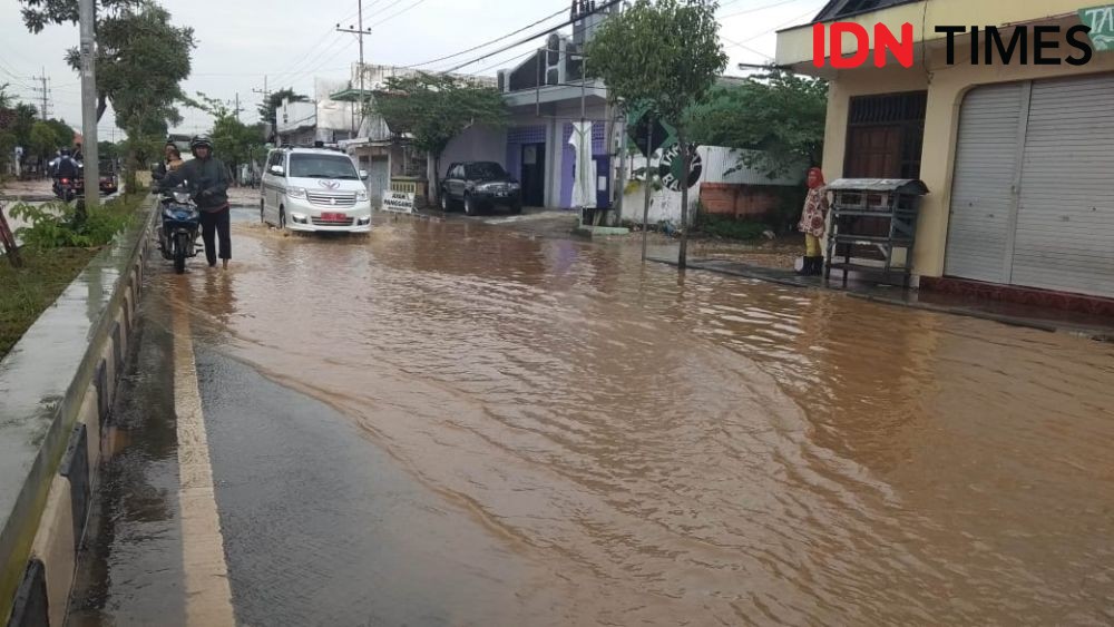 Diguyur Hujan Deras, Sejumlah Wilayah di Tuban Terendam Banjir