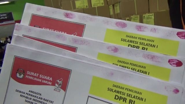 Lebih dari 800 Surat Suara DPR RI di Makassar Rusak