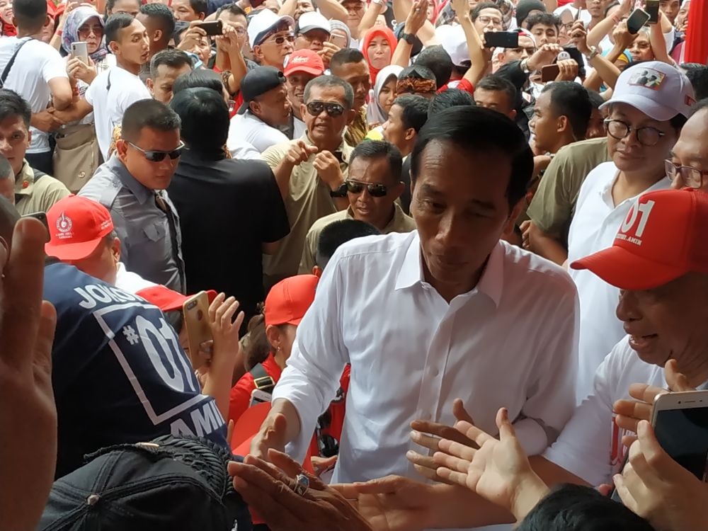 Kunjungan Jokowi di Bandung, Emak-Emak Diajak Ikut Lawan Hoaks 