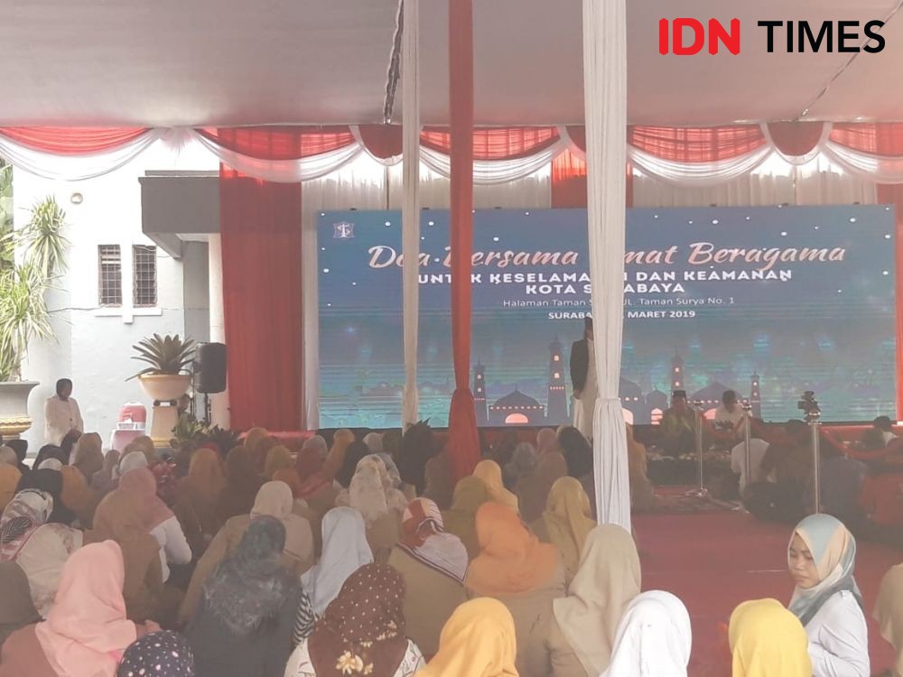 Ribuan Pegawai Pemkot Surabaya Ikuti Doa Bersama Lintas Agama