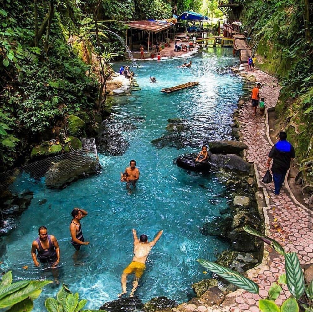 Wisata di Kawasan Sidamanik, Dari Kebun Teh hingga Pemandian