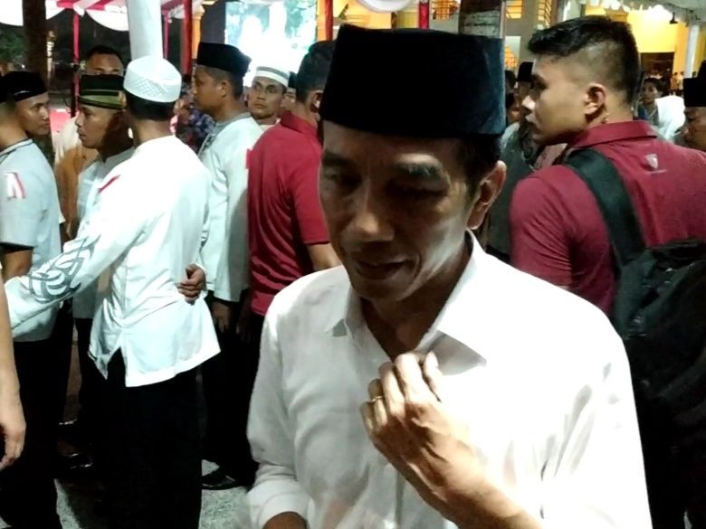 Galang Dana Kampanye, Kubu 01 Lelang Sepeda Motor hingga Gitar Jokowi