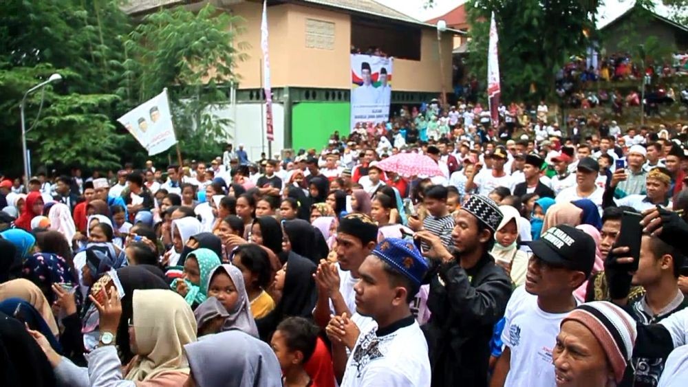 Ribuan Warga Pro Ulama Cirebon Deklarasi Dukung Jokowi-Ma'ruf Amin