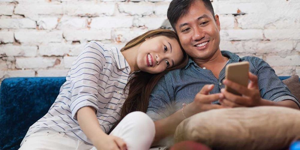 8 Rahasia Bikin Hubungan Langgeng dengan Pacar yang Cuek & Gengsian!