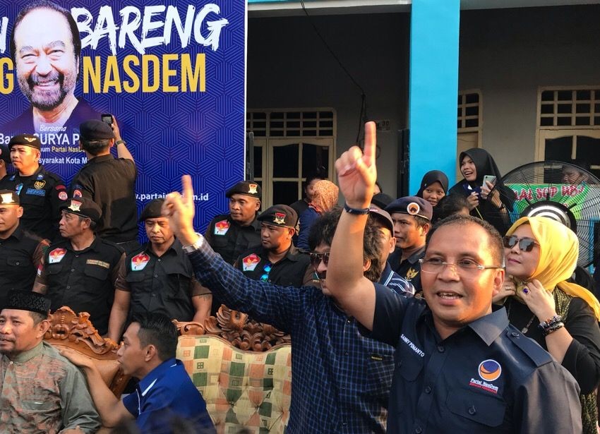 Surya Paloh Resmikan 1.000 Lorong Nasdem di Makassar