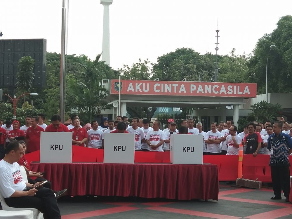 321 Klub Motor se-Jabar Deklarasi Pemilu Damai di Lapangan Gasibu