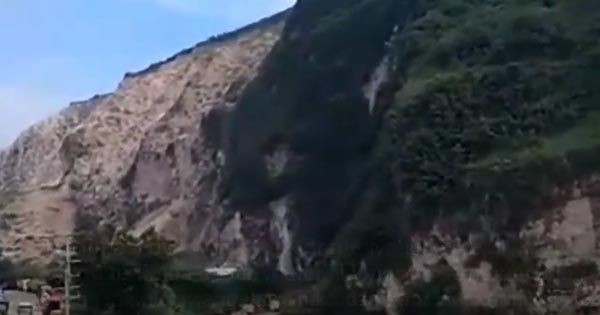Gunung Kapur di Puger Jember Longsor, Satu Penambang Hilang Tertimbun