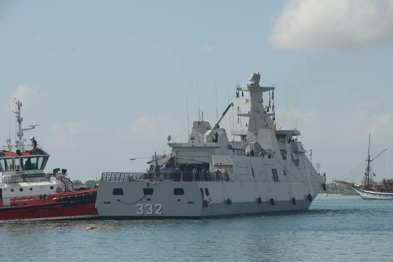 Kapal Siluman TNI AL Tampakkan Diri di Makassar, Ini Wujudnya