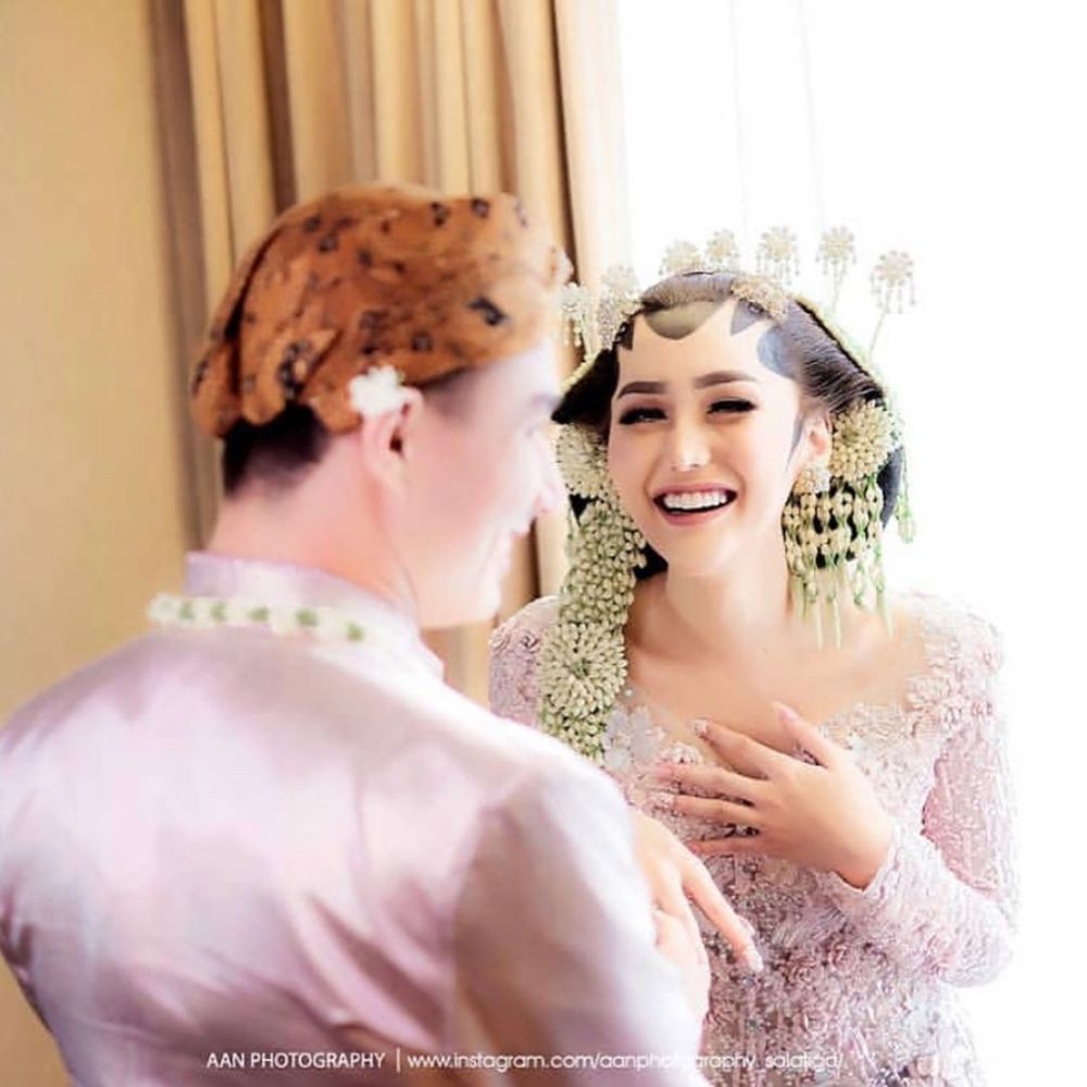 Mengaku Telah Sah, 10 Potret Bahagia Pernikahan Lucinta Luna