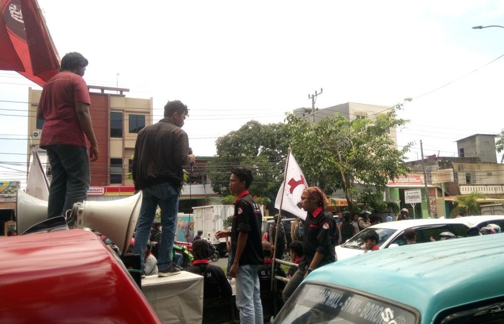 Sopir Petepete Makassar Boikot Retribusi Rp3 Ribu per Hari