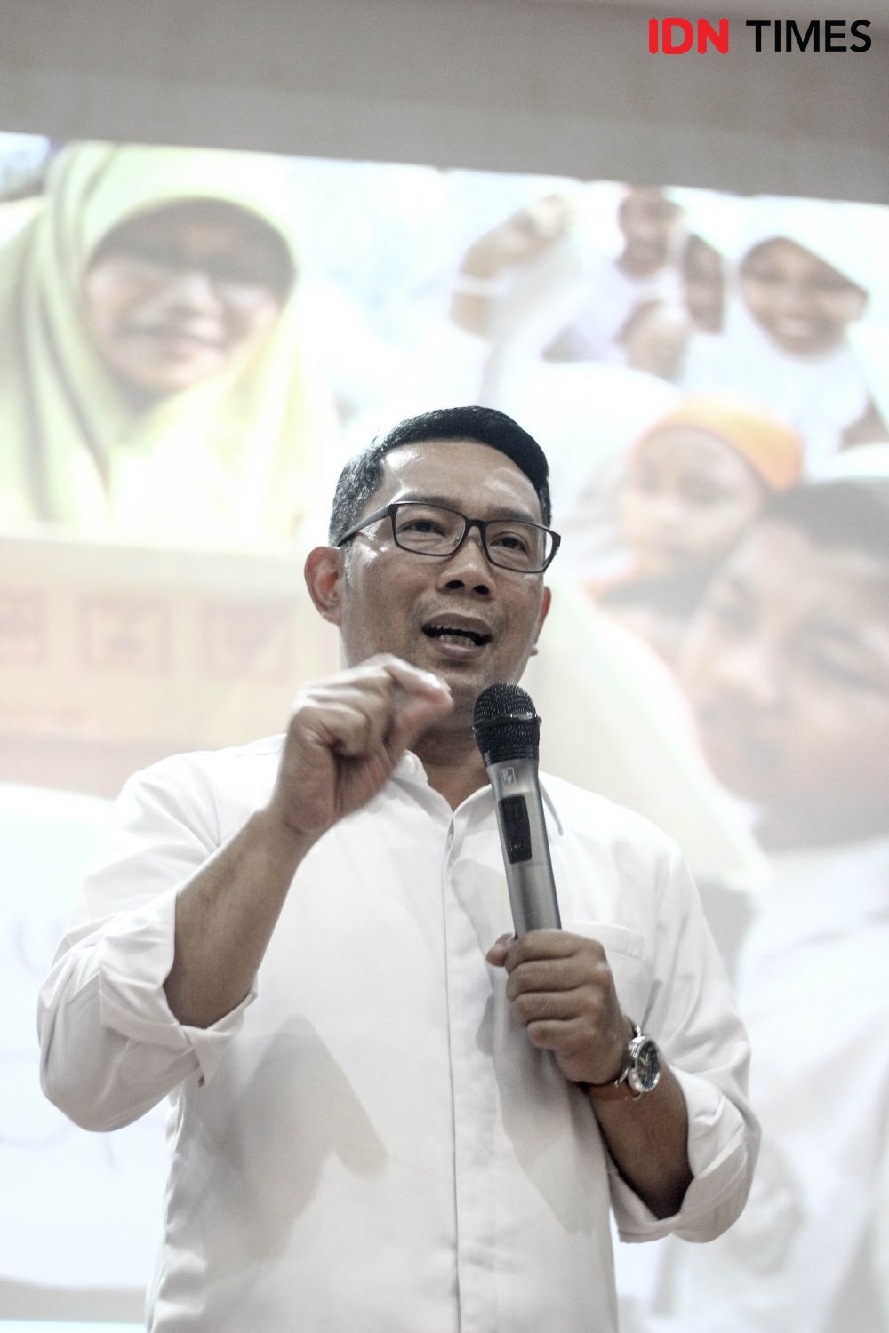 Ridwan Kamil Sebut Sekolah Tatap Muka Jadi Tantangan di Perkotaan