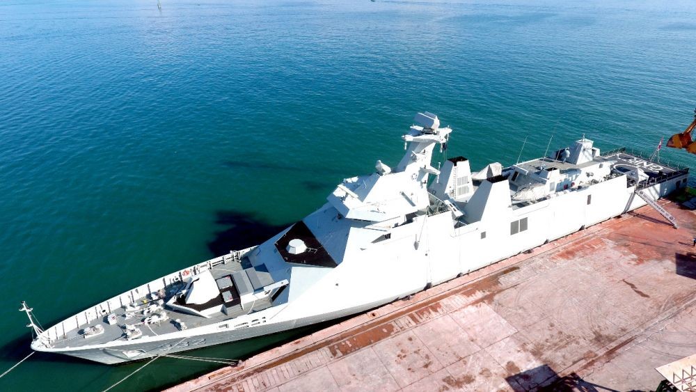 Kapal Siluman TNI AL Tampakkan Diri di Makassar, Ini Wujudnya