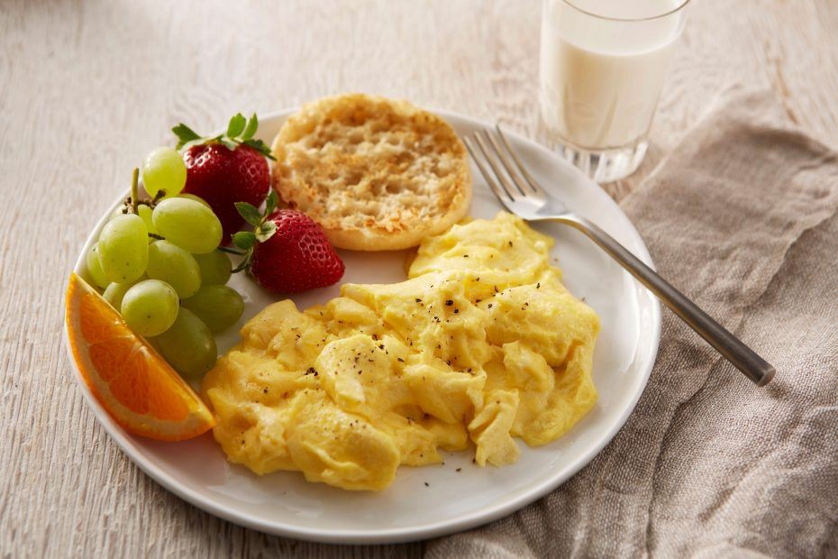 Resep Bikin Scrambled Egg Ala Chrissy Teigen, Kesukaan John Legend!