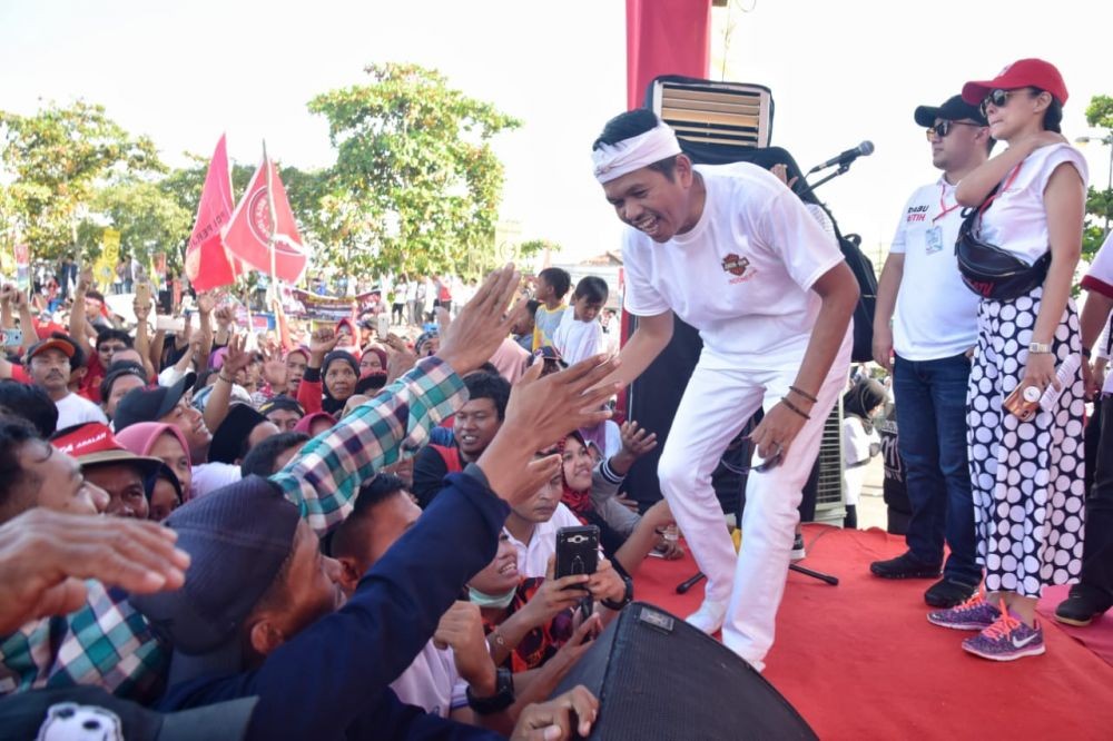 Jokowi Ajak Pendukungnya Gunakan Baju Putih ke TPS saat Pencoblosan