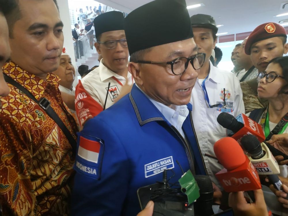 Zulkifli Hasan Ungkap Hasil Pertemuan 6 Ketum Parpol dengan Jokowi