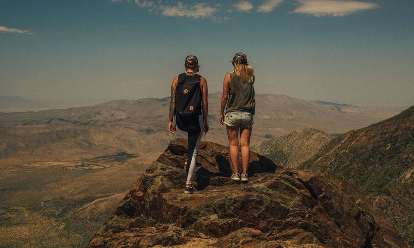 10 Keuntungan yang Bisa Kamu Dapatkan ketika Traveling Bareng Sahabat
