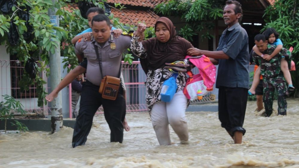 Hujan dan Banjir Masih Menghantui Masyarakat Bandung Selatan