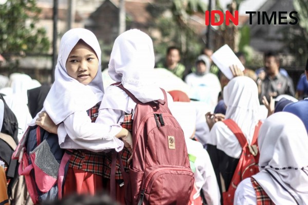 Aceh Dapat Pengecualian Aturan Seragam Sekolah SKB 3 Menteri