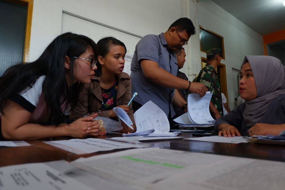 Jelang Tutup Pendaftaran, KPU Medan Digeruduk Massa Pindah Memilih
