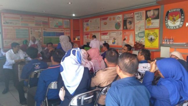 Usung Program Millennial, Ola Ramlan Incar Kursi DPR dari Sukabumi