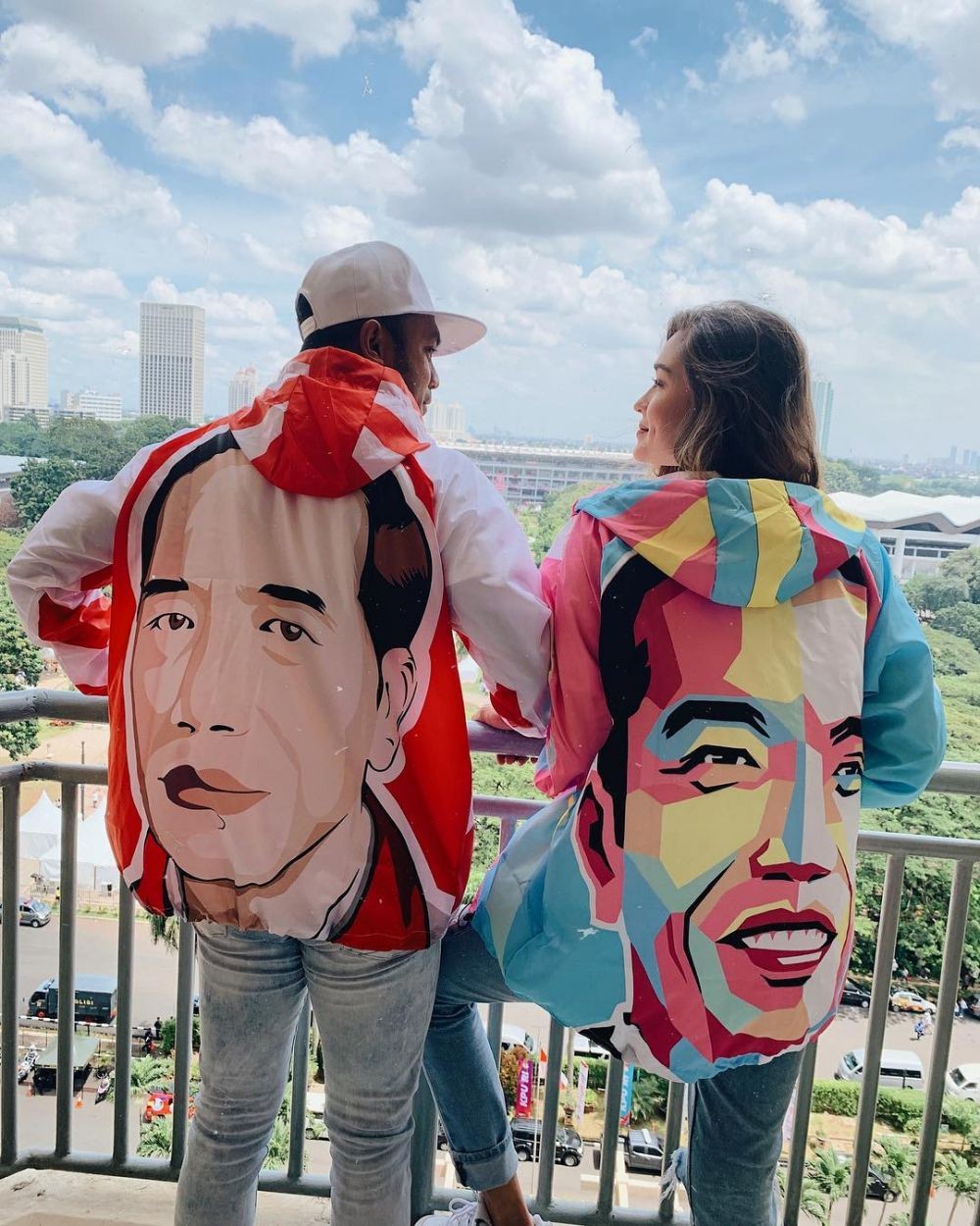 10 Potret Artis Ikuti Kampanye Putihkan GBK Jokowi-Ma'ruf, Meriah!