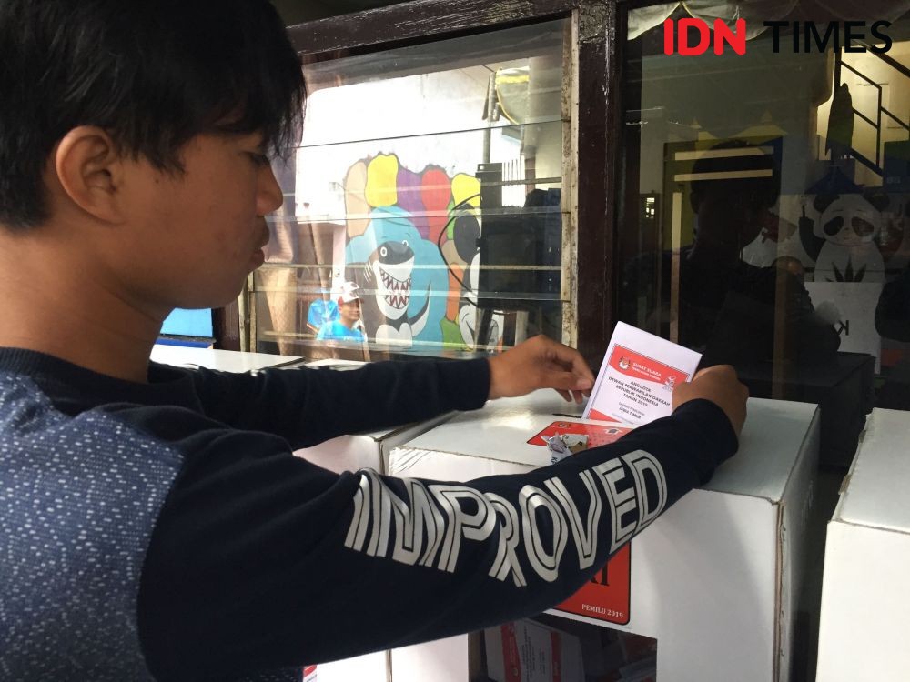 Serba Hitam, Begini Suasana Pemilu di Eks Lokalisasi Dolly Surabaya 