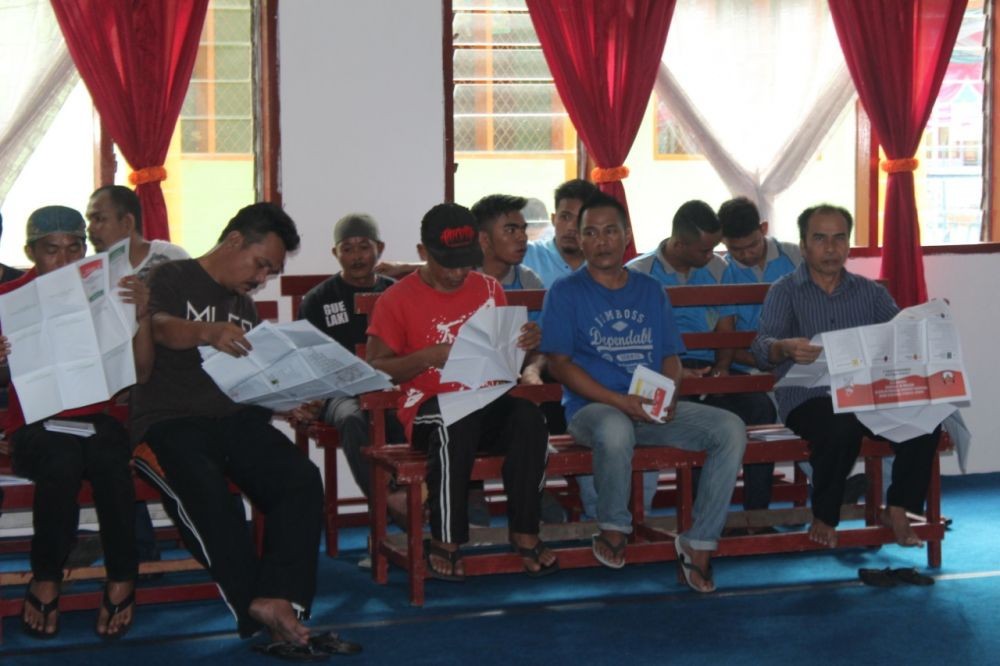 [Foto] Semangat Mencoblos di Lapas Kelas II A Sibolga