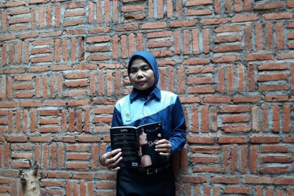 Perjuangan Nurjanah Dari Cleaning Service hingga Jadi Penulis