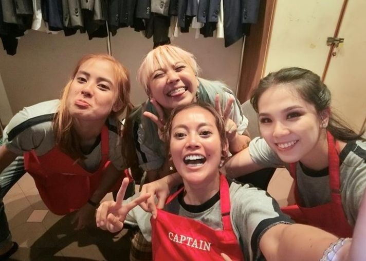 Ini 9 Potret Akrab Daniar dengan Peserta MasterChef Season 5