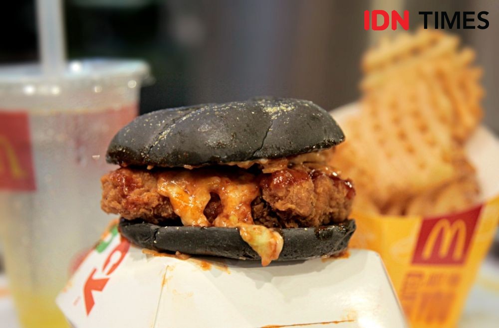 Review Black Topokki Burger Mcdonald S Banyak Yang Kecewa