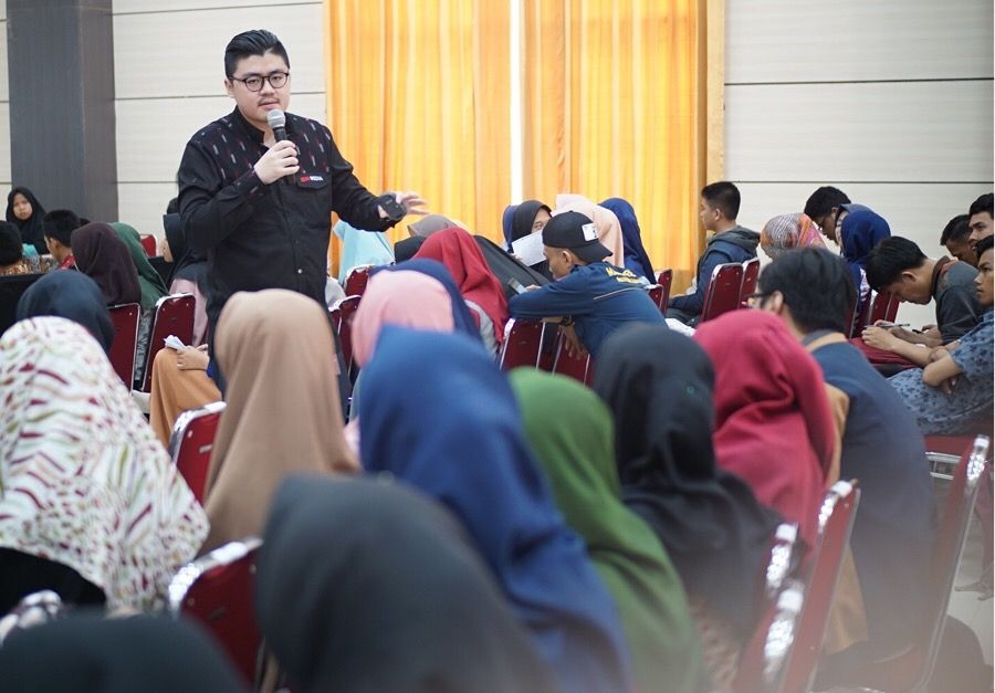Founder IDN Times Bagikan Tips Jadi Millennial Sukses di UIN Alauddin
