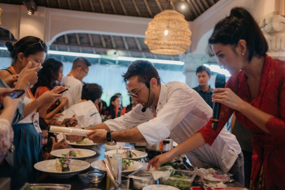Keseruan di Ubud Food Festival, Ada 75 Stand Kuliner Khas Indonesia