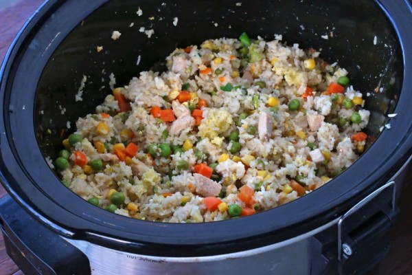 VIDEO: Cocok untuk Anak Kost Nih! Resep Nasi Goreng Rice Cooker