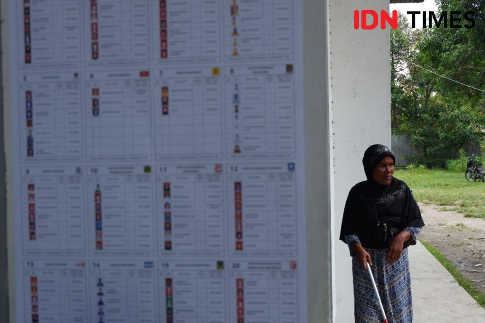 Keluarga Besan Jokowi Diusulkan Golkar Bertarung di Pilkada Tapsel