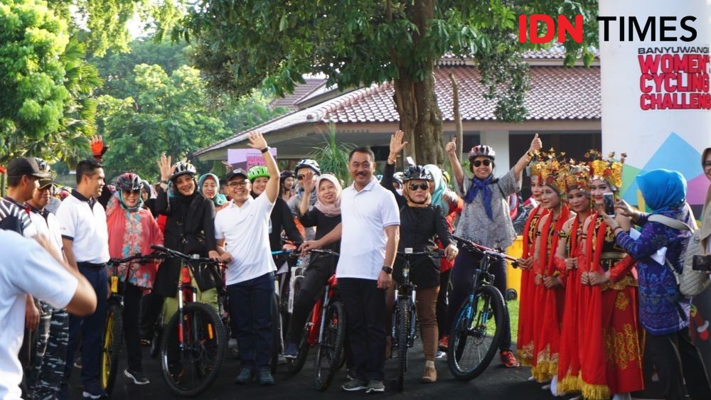 Malu Ikut Komunitas Sepeda, Tak Disangka Juara di Ajang Kebaya Ride
